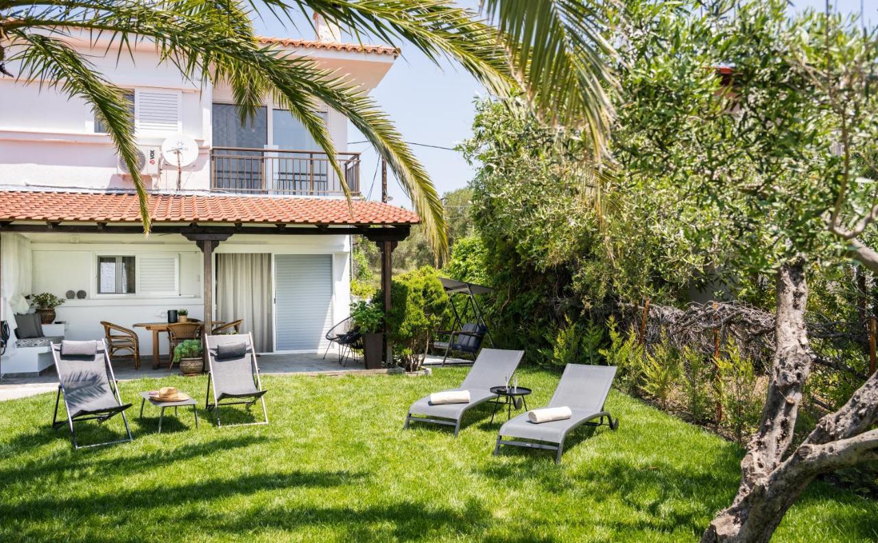 Παραθαλάσσια Βίλα Néos Marmarás Exterior foto